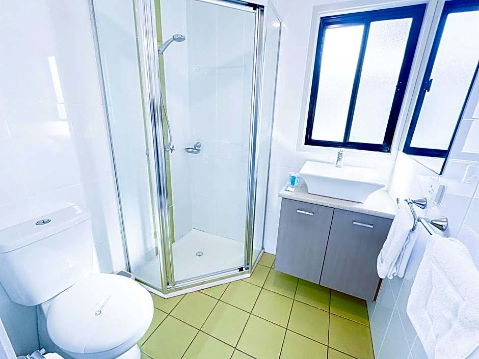 Shoal Bay Holiday Park