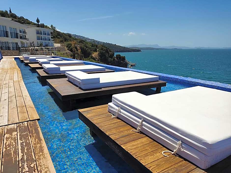 Ni Marin Hotel