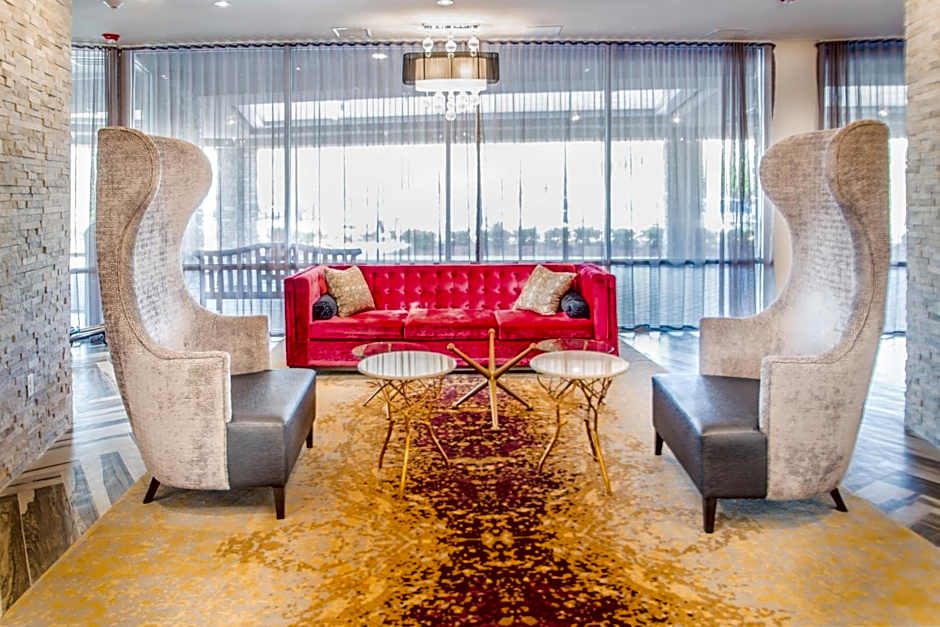 Crowne Plaza Saddlebrook By IHG