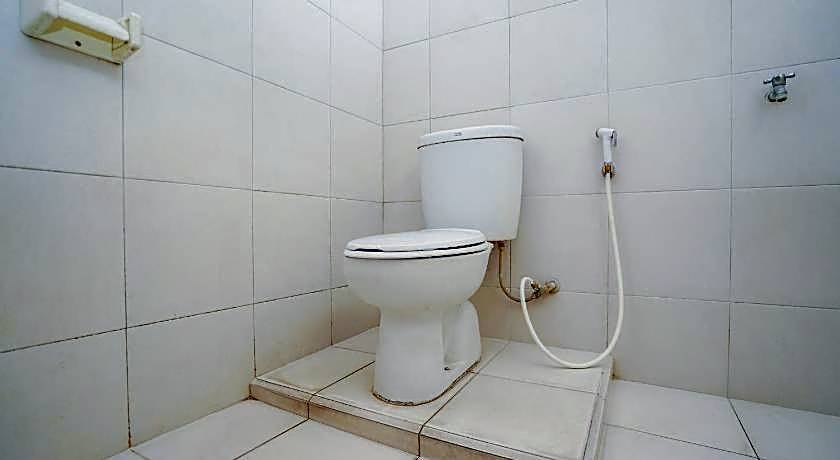 Collection O 1430 Hotel Ratna Syariah