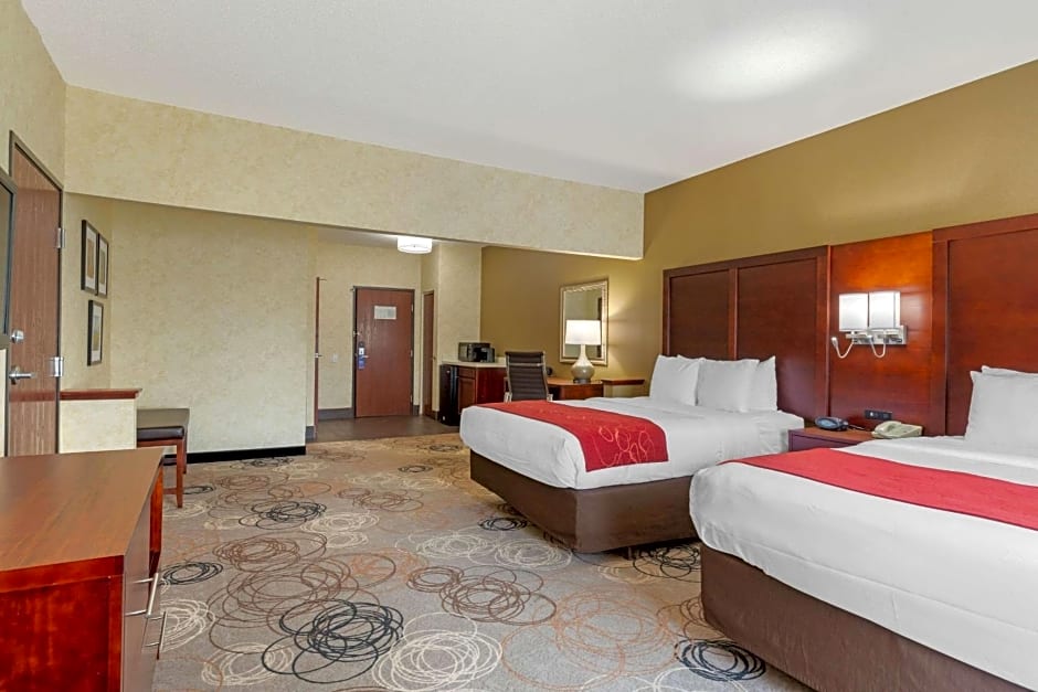 Comfort Suites Southfield