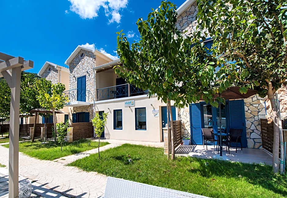 Ilianthos Apartments & Rooms