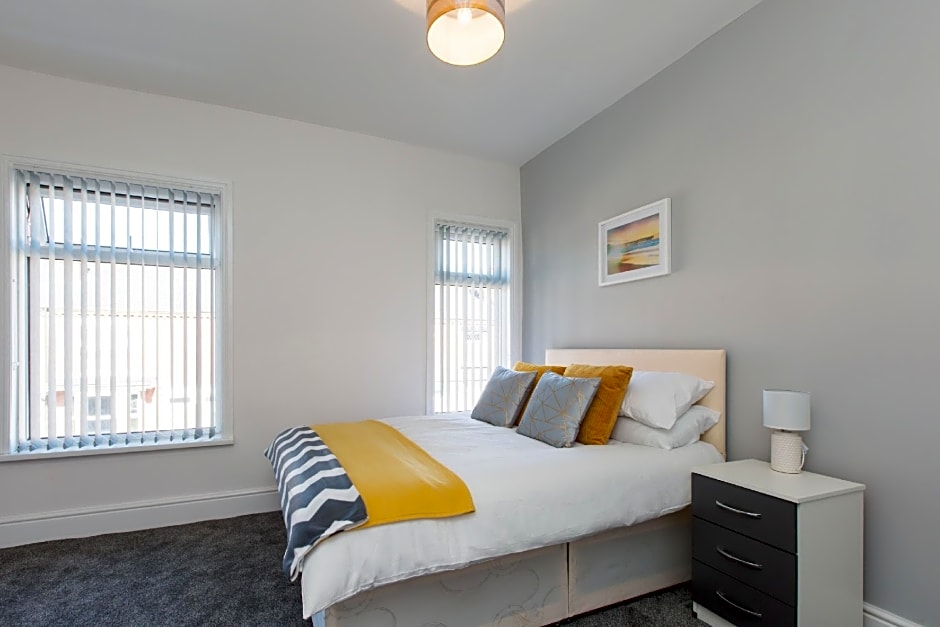 Townhouse @ 58 Brooklyn St - Crewe