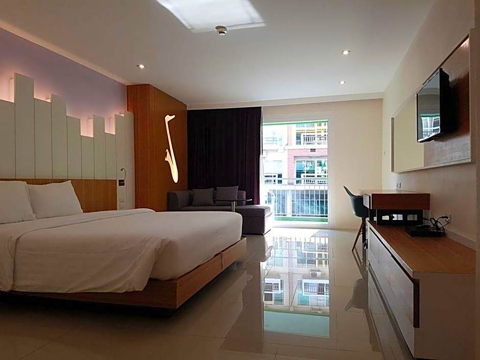 The whisper hotel