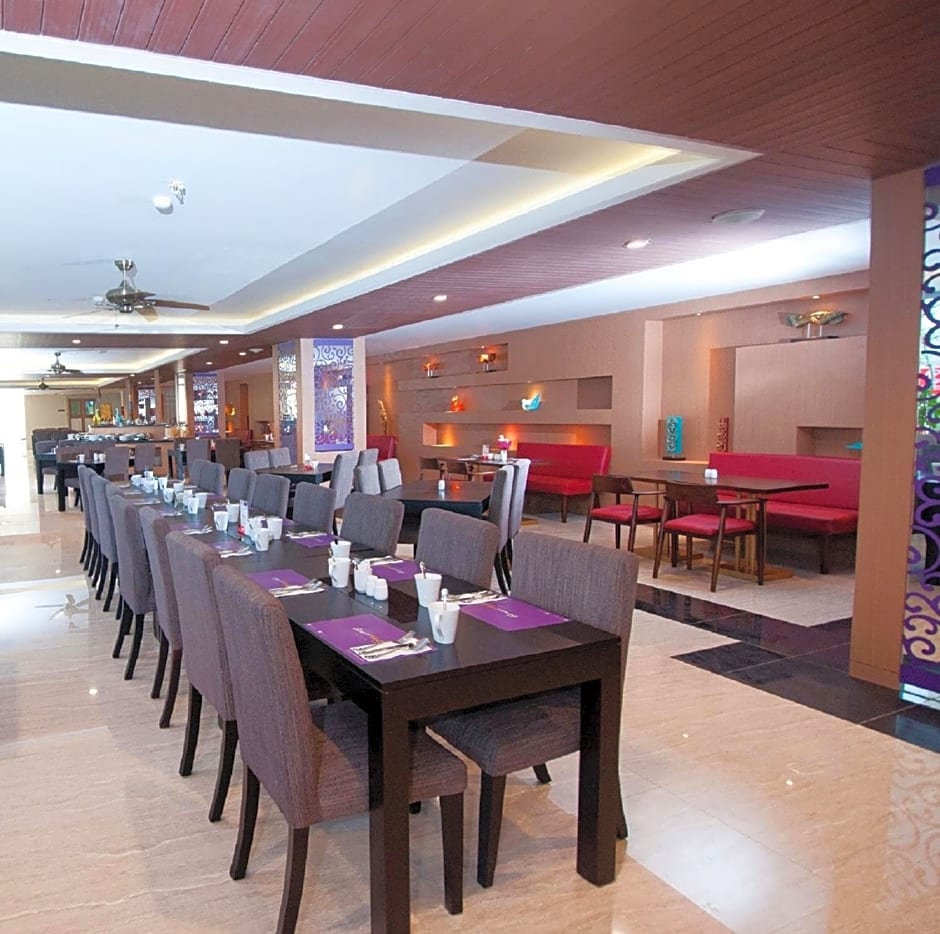 Quest San Hotel Denpasar by ASTON