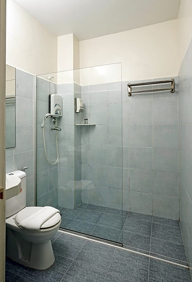 Rj Hotel Kulai
