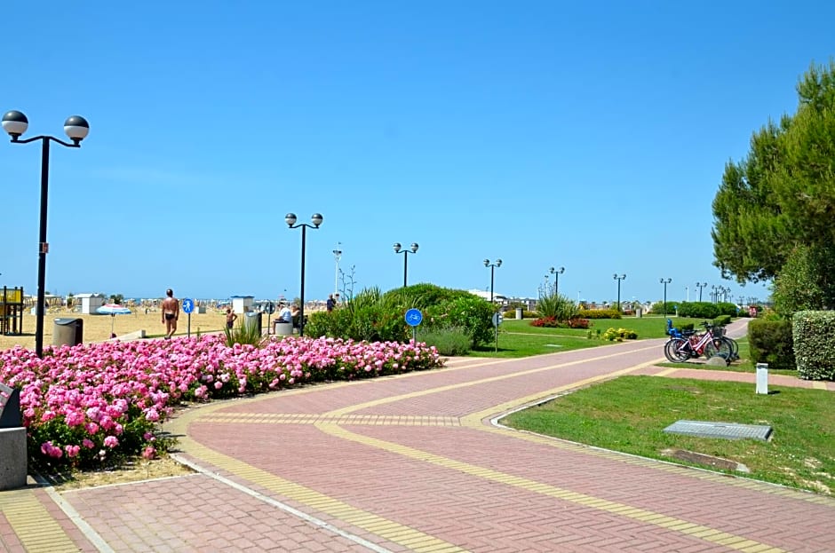 Aparthotel Pineda