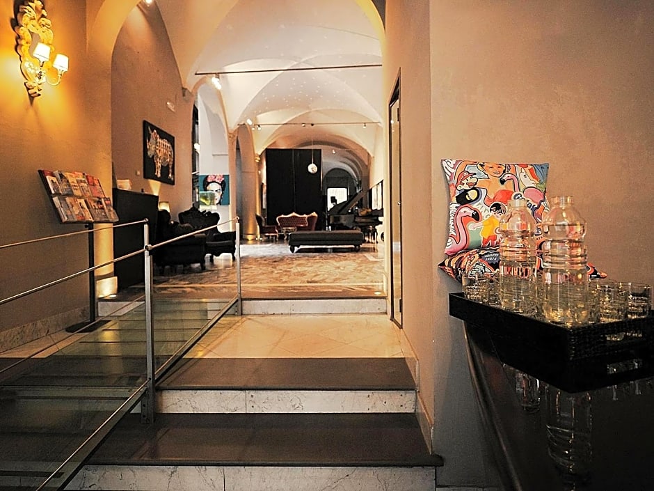 Borghese Palace Art Hotel
