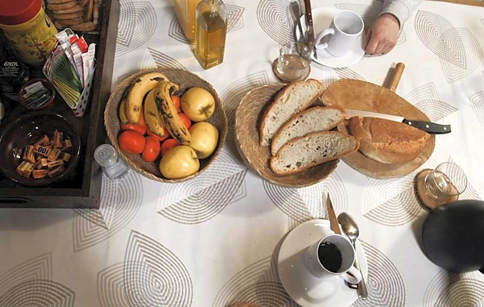 Albergue El Rebezo
