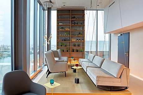 Hotel Indigo Berlin East Side Gallery By IHG