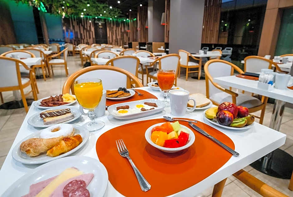 Holiday Inn Rosario By IHG