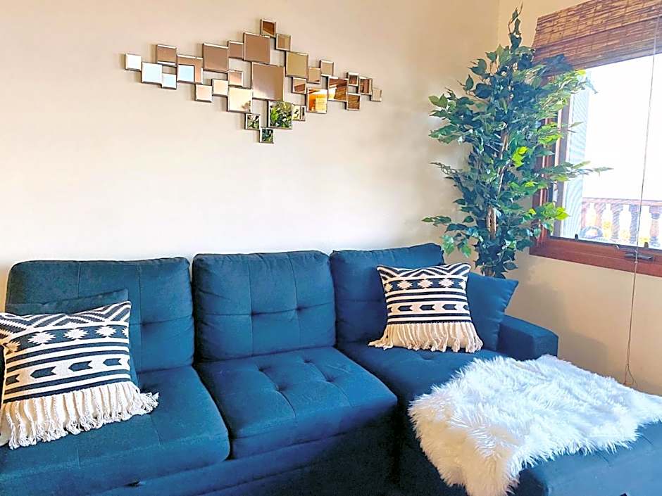 Hamilton Cove-Boho Chic Villa w/Golf Cart...No pets.