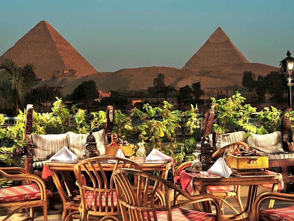 Mercure Cairo Le Sphinx Hotel