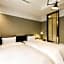 Yeoubi Hotel