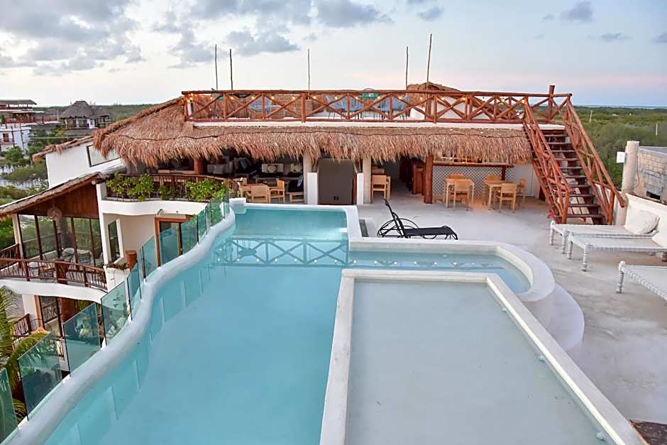 Spirit Holbox