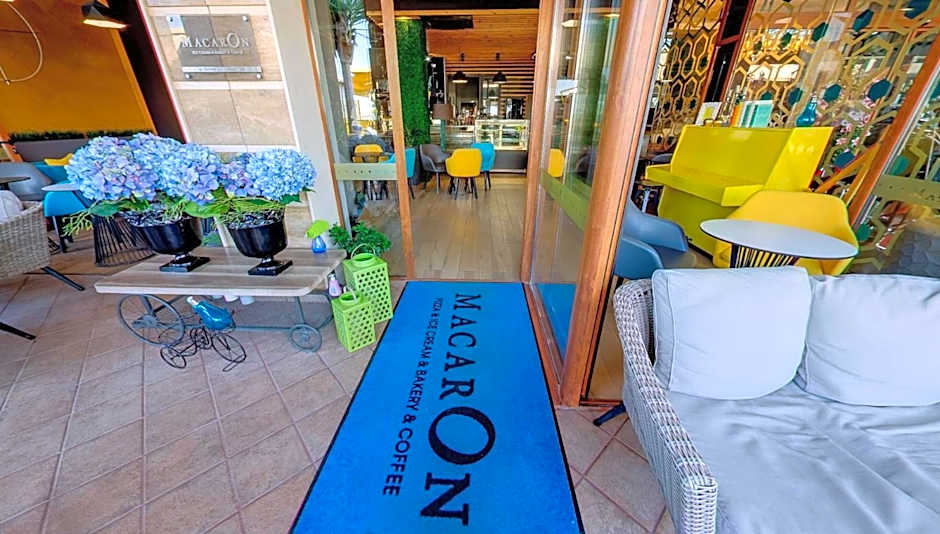 Maria Palace Complex