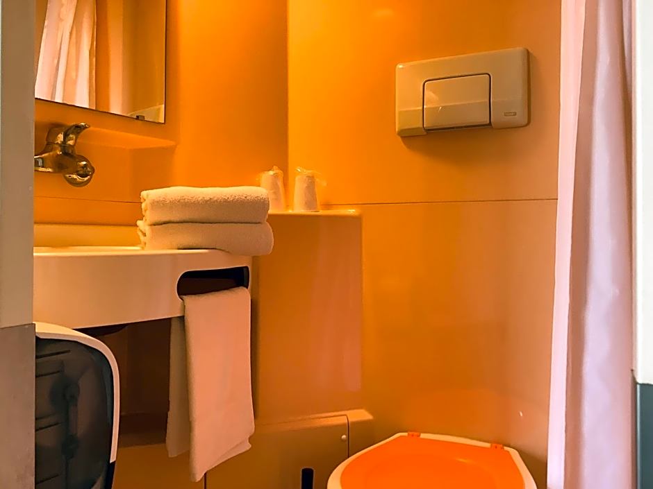 Première Classe Chateauroux - Saint Maur