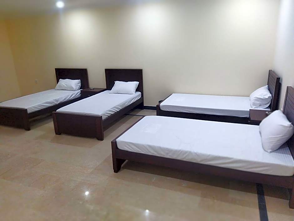 Chuang Fu Guest House – Islamabad, OH