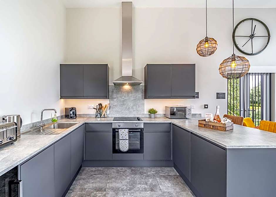 Woad Mill Lakeside Lodges