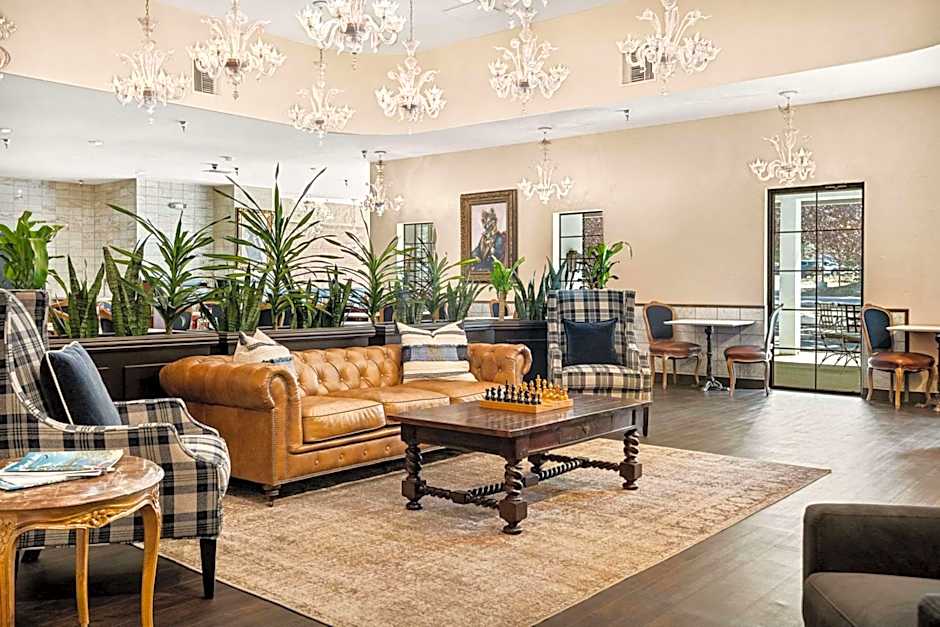 Chateau Big Bear Boutique Hotel, BW Signature Collection