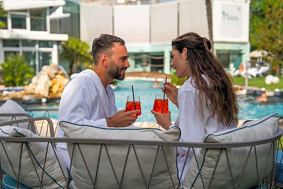 Panoramic Hotel Plaza