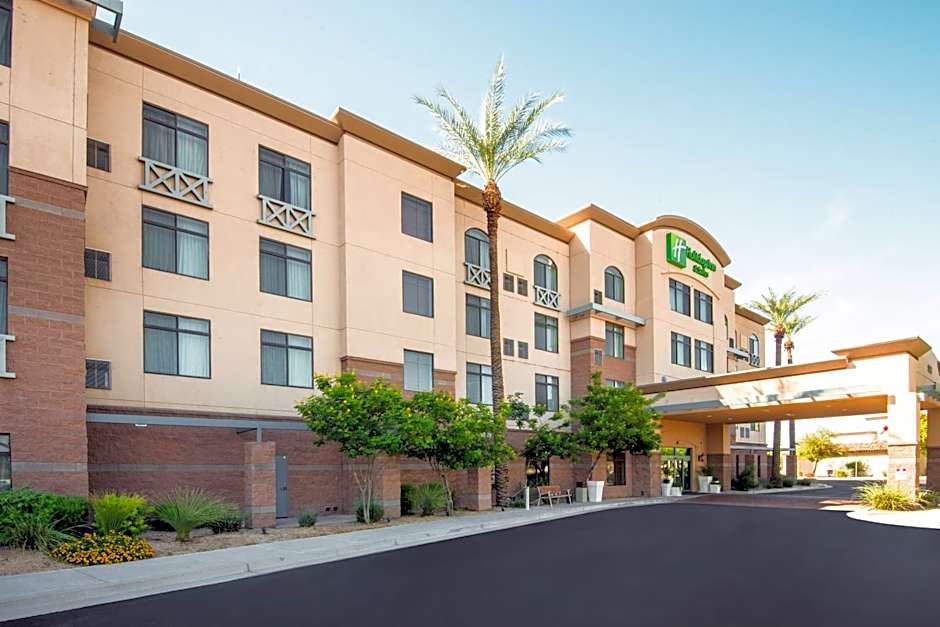 Holiday Inn & Suites Goodyear - West Phoenix Area By IHG
