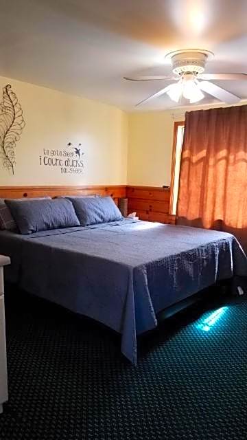 Stone Mountain Lodge