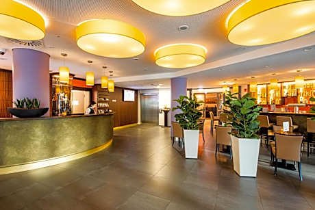 Stadthotel am Romerturm