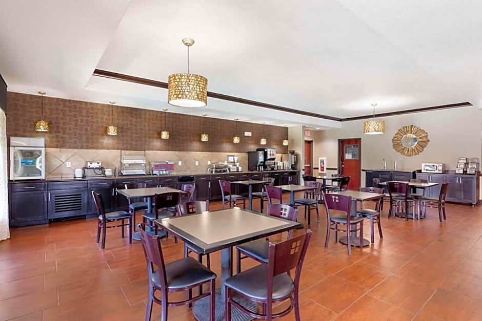 Best Western Plus Classic Inn And Suites