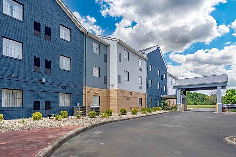 Country Inn & Suites by Radisson, Pickerington, OH