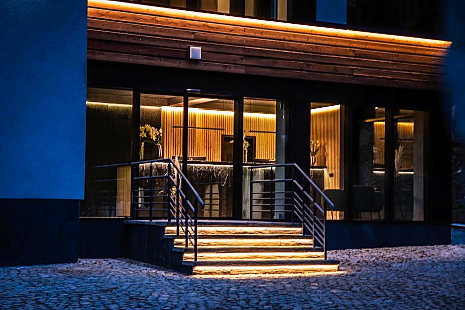 DAS ERZ Medical Spa & Hotel