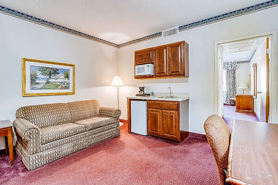 OYO Hotel Monroe LA I-20