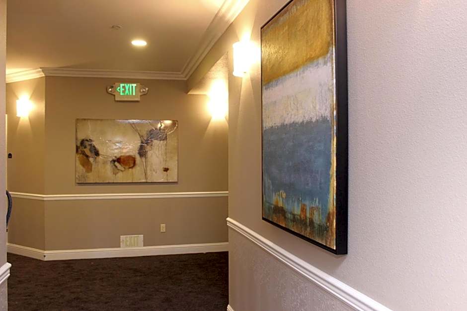 Bel Abri Napa Valley Inn