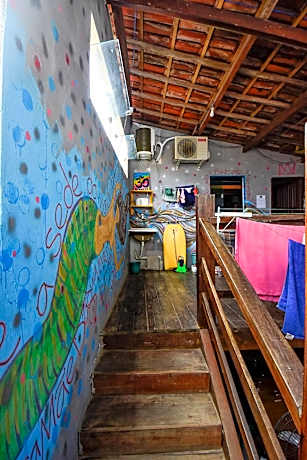 Single Bed in Mixed Dormitory Room