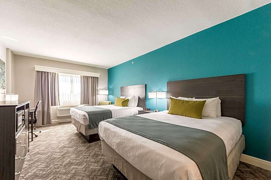 Best Western Plus Sebastian Hotel & Suites