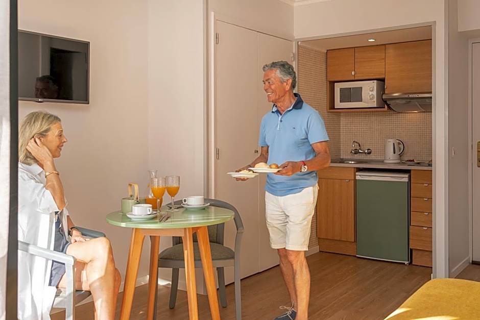 Dorisol Buganvilia Studio Hotel