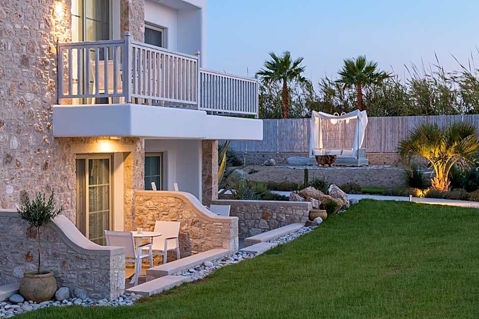 White Pearls-Adults Only Luxury Suites