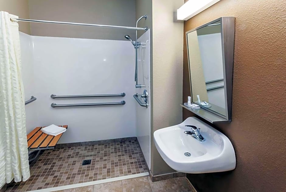 Microtel Inn & Suites By Wyndham Michigan City