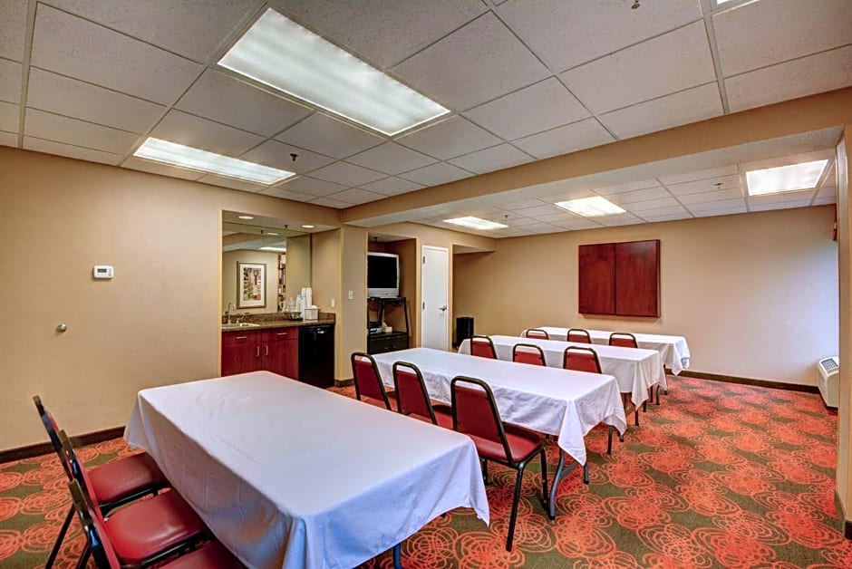 Hampton Inn by Hilton Indianapolis-South
