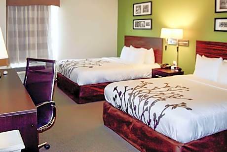 Queen Room with Two Queen Beds - Accessible/Non-Smoking