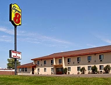 Super 8 by Wyndham Buffalo