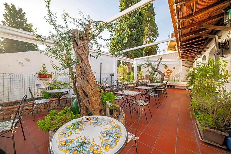 Taormina Garden Hotel
