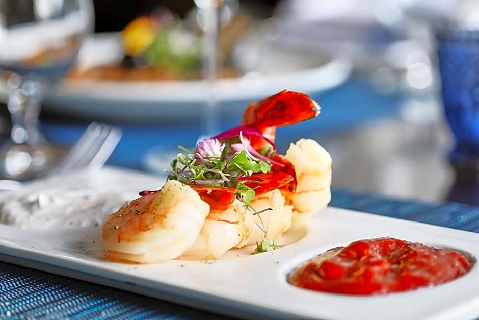 Trianon Bonita Bay Hotel