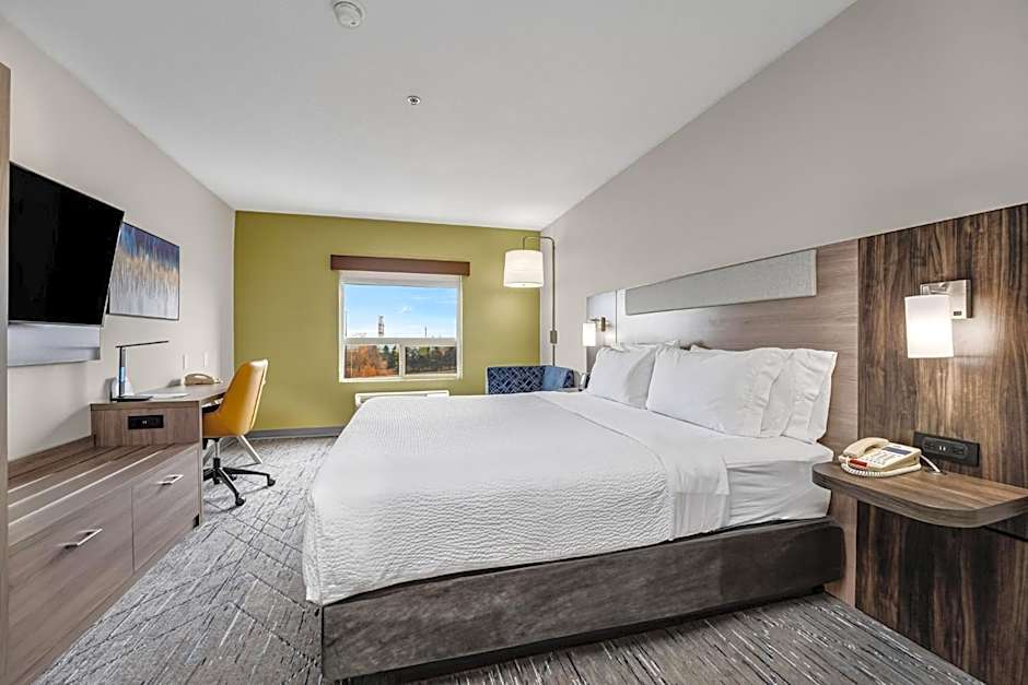 Holiday Inn Express Hotel & Suites-Edmonton South By IHG
