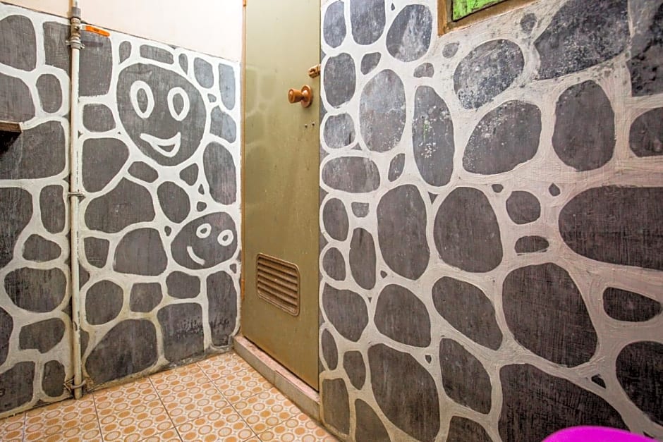 Hotel O Gandrung Payungan Family InnNearStasiun Banyuwangi Kota