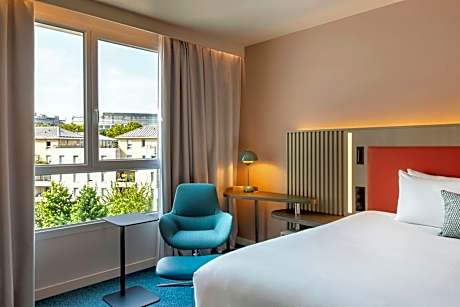 Superior Room, 1 King Bed