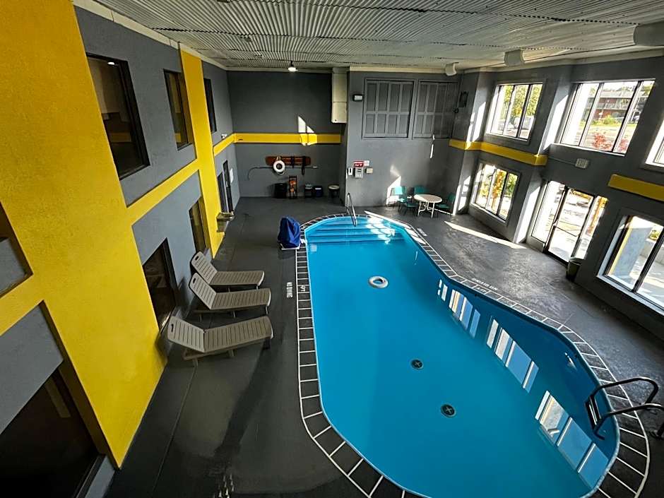 Quality Inn Grand Rapids Near Downtown