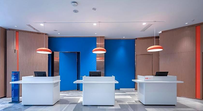 Holiday Inn Express Chongqing Zhongxian By IHG