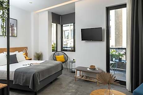 Junior Suite with Balcony