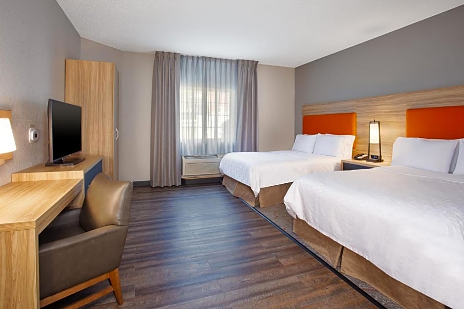 Candlewood Suites Kenosha By IHG